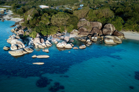 Pantai Tanjung Kelayang